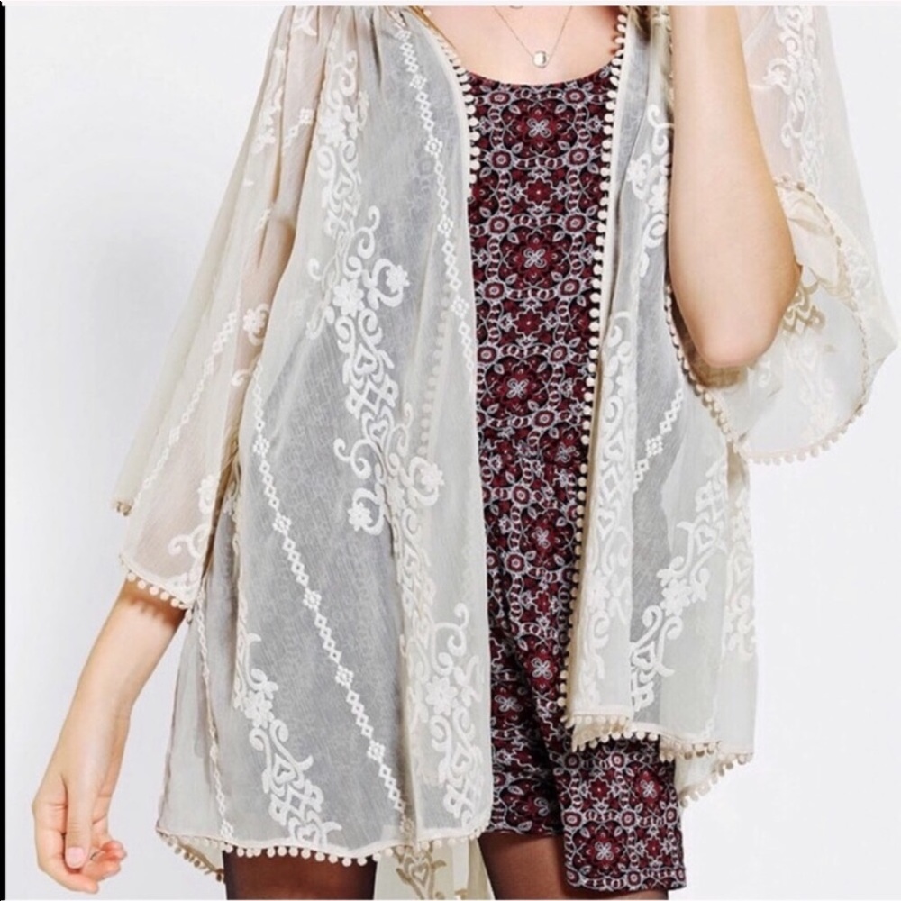 Urban Outfitters Kimchi Blue Cardigan Top Shawl